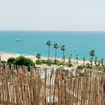 Terraza Al Mar * Pineda De Mar